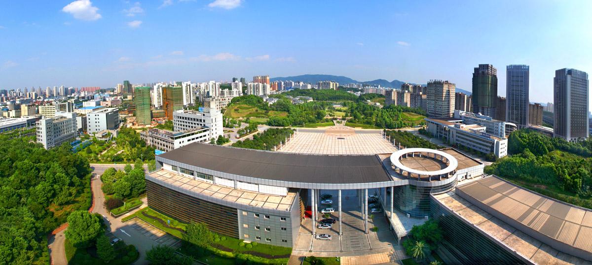 高新麓谷与u8国际集团“牵手”